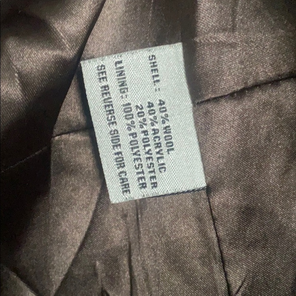 Wool coat - Picture 7 of 9